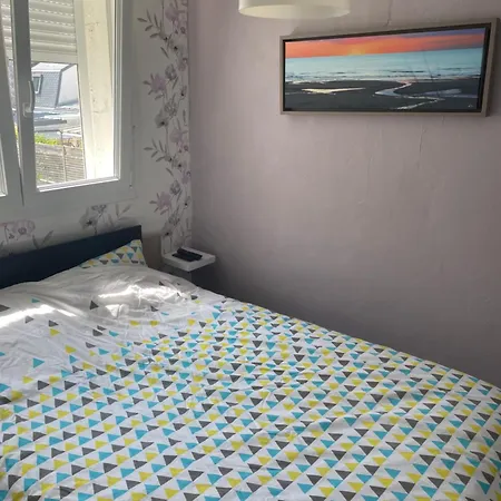 Le Chti 100 M De La Vue Laterale *